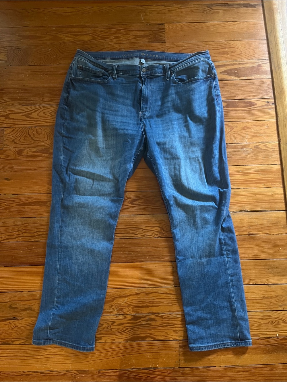 Joseph Abboud Straight-Leg Jeans in Medium Blue